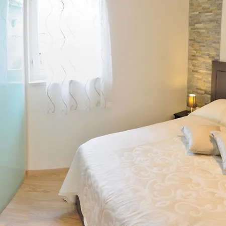 Stagnja 게스트하우스 4*