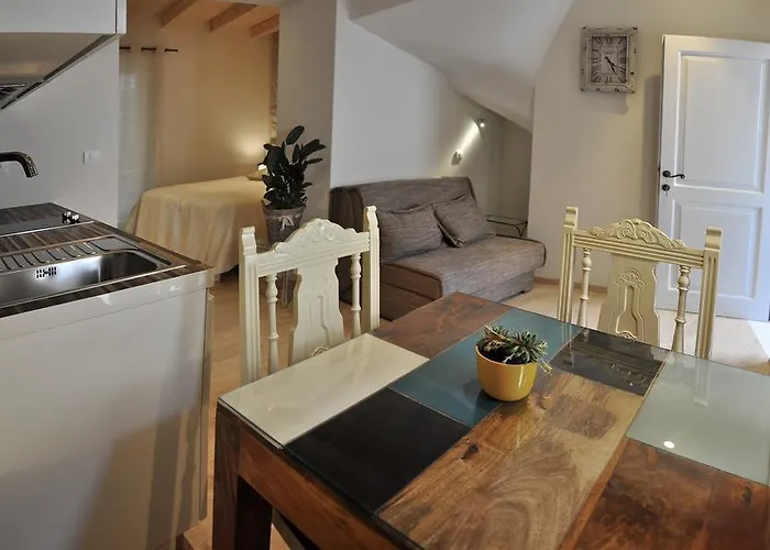 Stagnja 4*