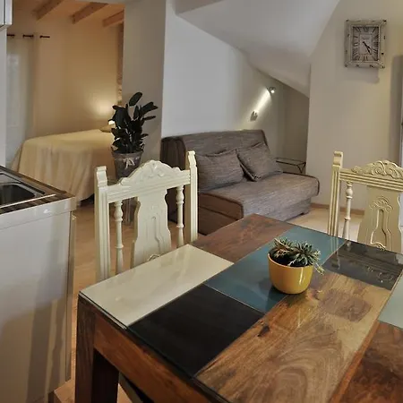 Stagnja 4*