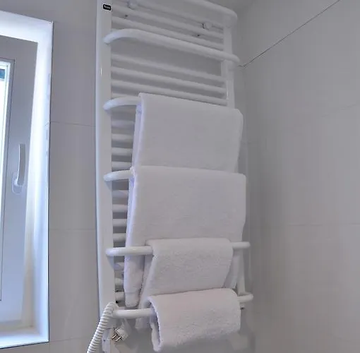 Stagnja ゲストハウス 4*