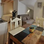 Stagnja 4*